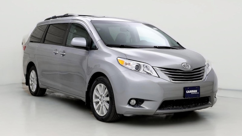 2017 Toyota Sienna XLE Premium Hero Image