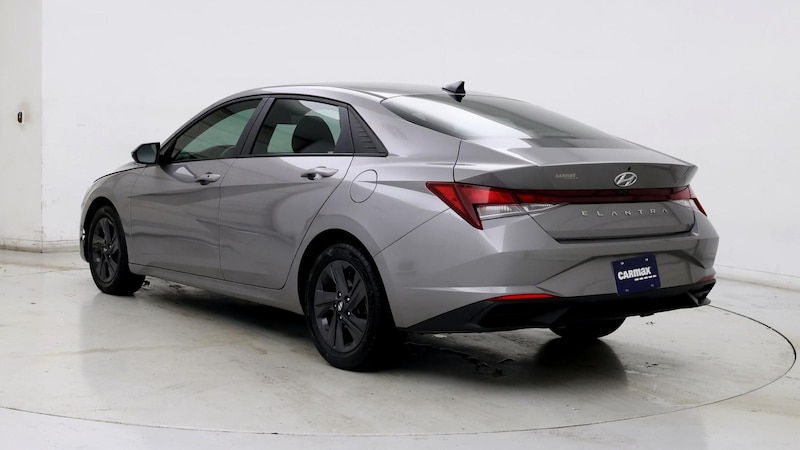 2022 Hyundai Elantra SEL 2