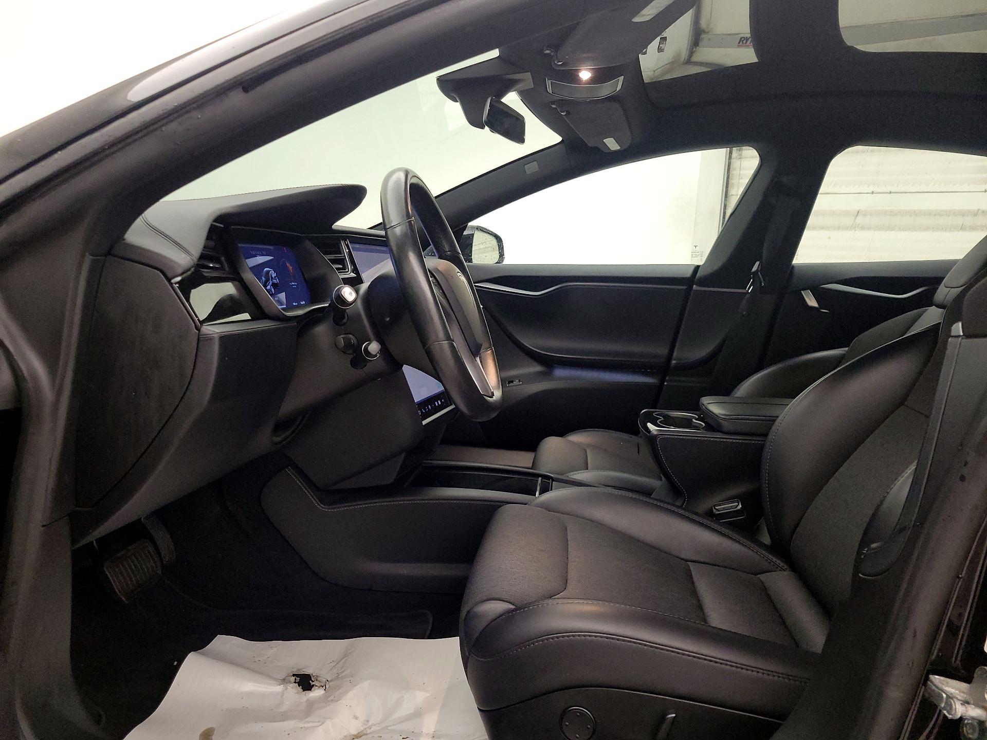 Thumbnail: 2018 Tesla Model S - 11