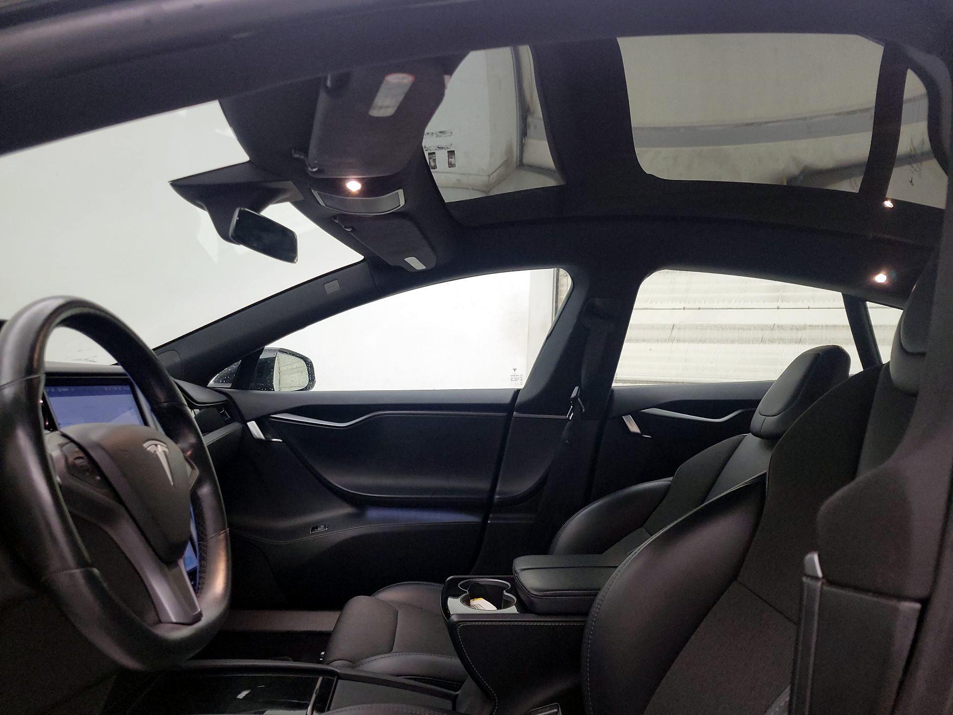 Thumbnail: 2018 Tesla Model S - 17