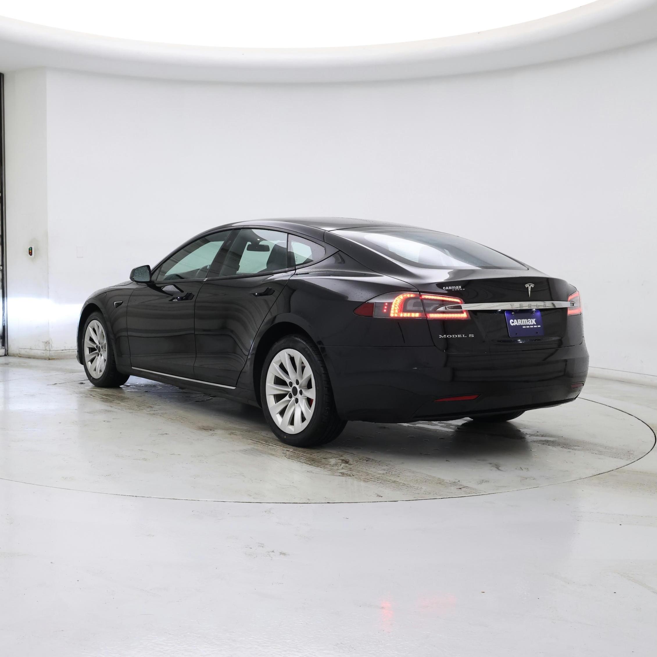 Thumbnail: 2018 Tesla Model S - 2