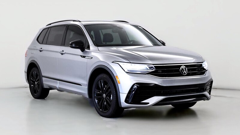 2022 Volkswagen Tiguan SE R-Line Black Hero Image