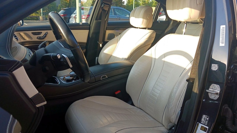 2020 Mercedes-Benz S-Class S 560 9