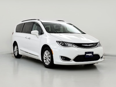 2017 Chrysler Pacifica Touring L -
                Frederick, MD