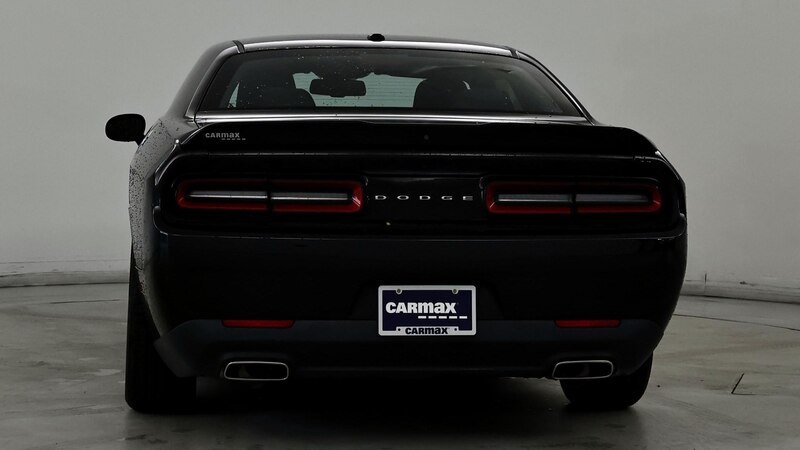 2018 Dodge Challenger SXT 6