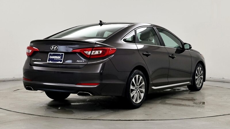 2016 Hyundai Sonata Sport 8