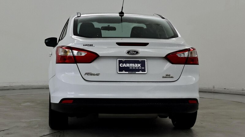 2014 Ford Focus SE 6