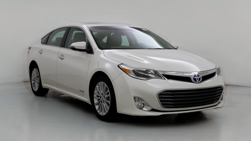 2013 Toyota Avalon Limited Hero Image