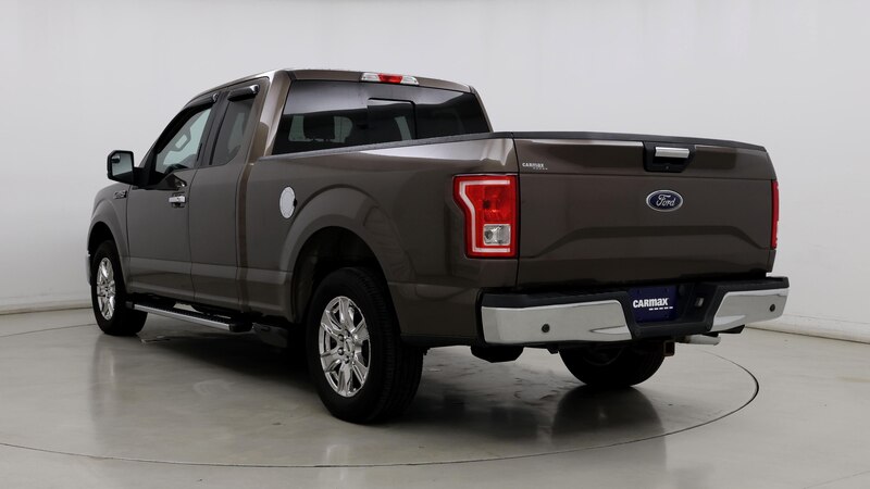 2015 Ford F-150 XLT 2