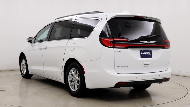 2022 Chrysler Pacifica Touring L 2