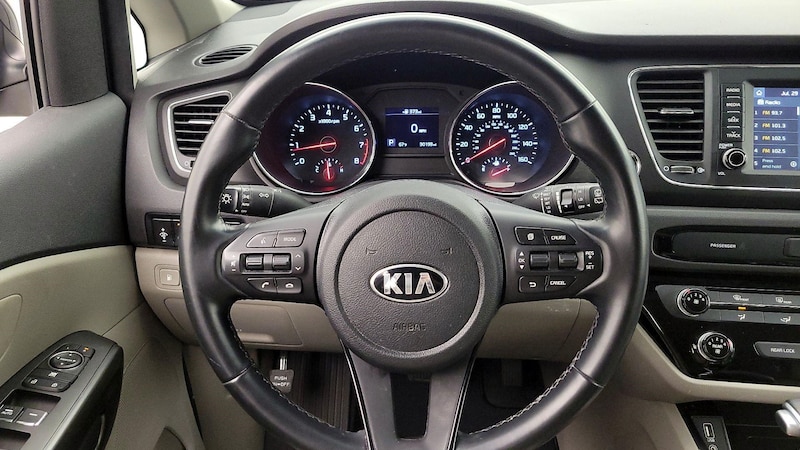 2021 Kia Sedona EX 10