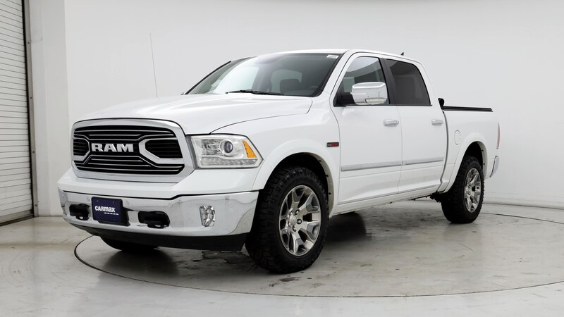 2019 RAM 1500 Classic Laramie 4