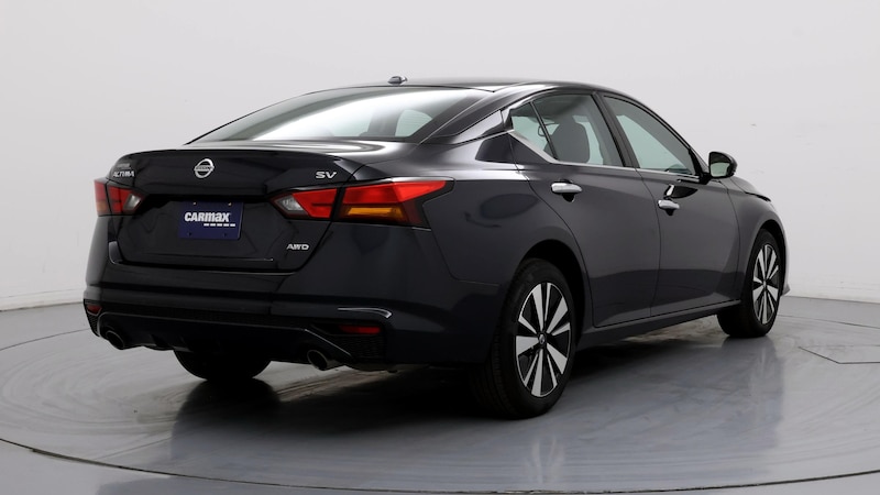 2020 Nissan Altima SV 8