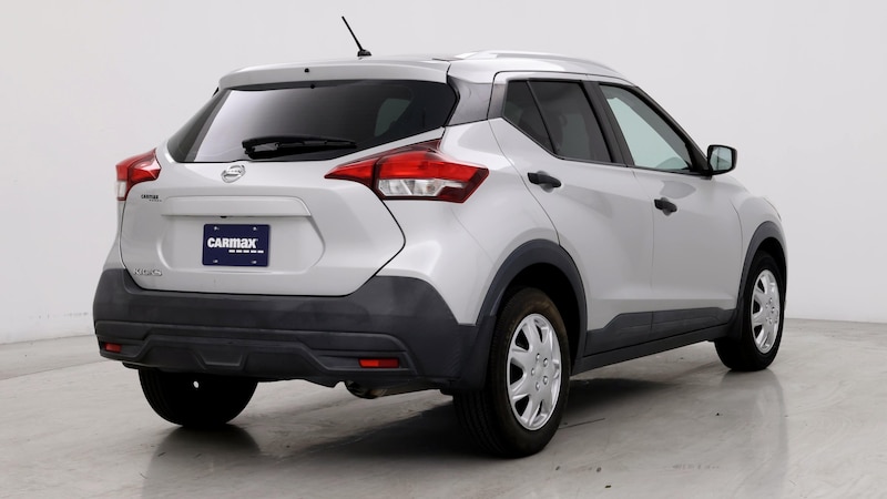 2019 Nissan Kicks S 8