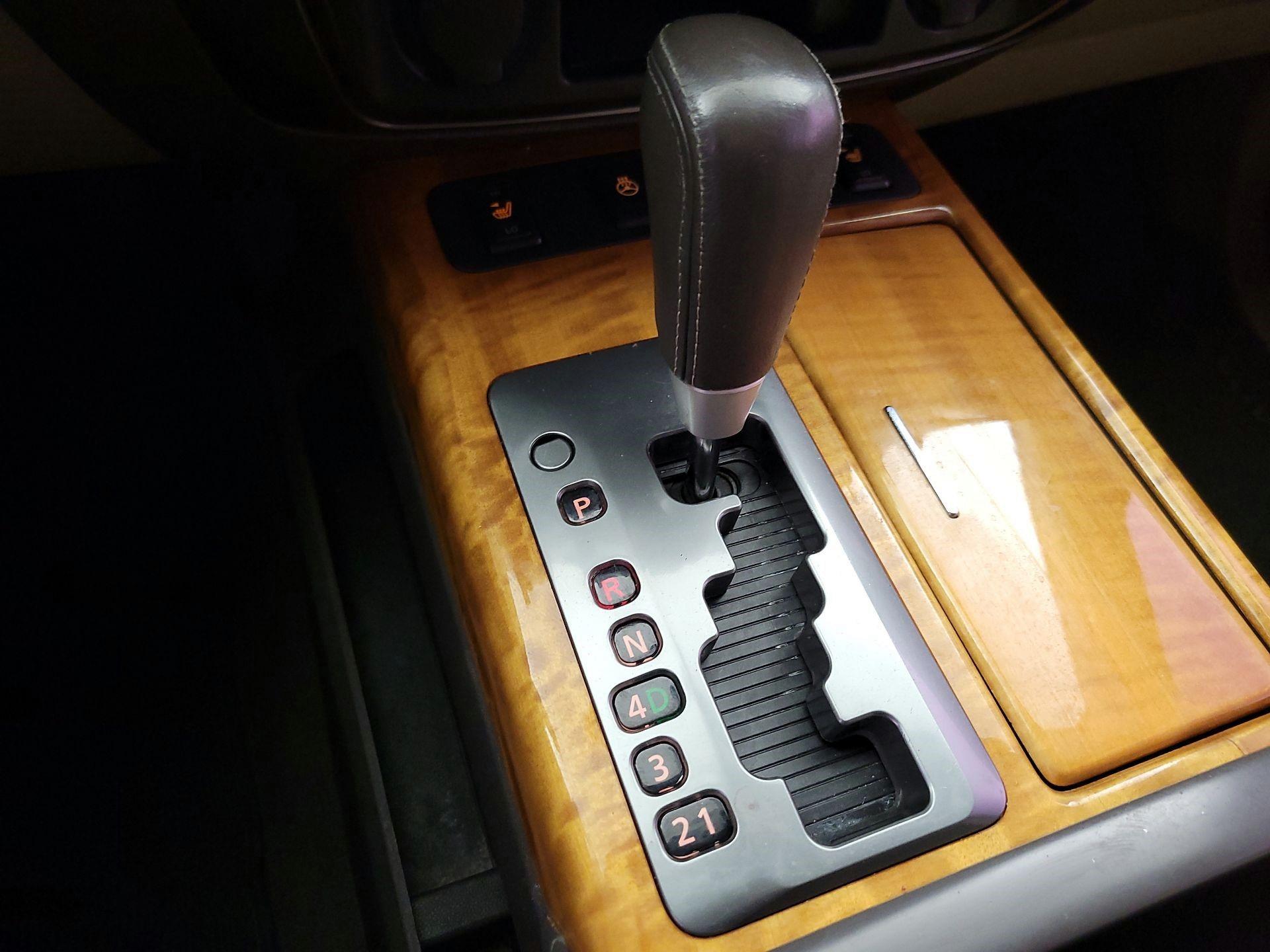 Thumbnail: 2014 Nissan Armada - 18