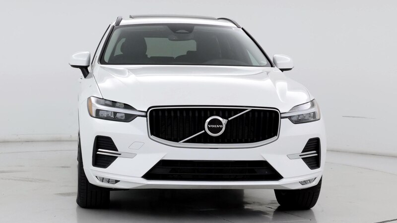 2022 Volvo XC60 B5 Momentum 4