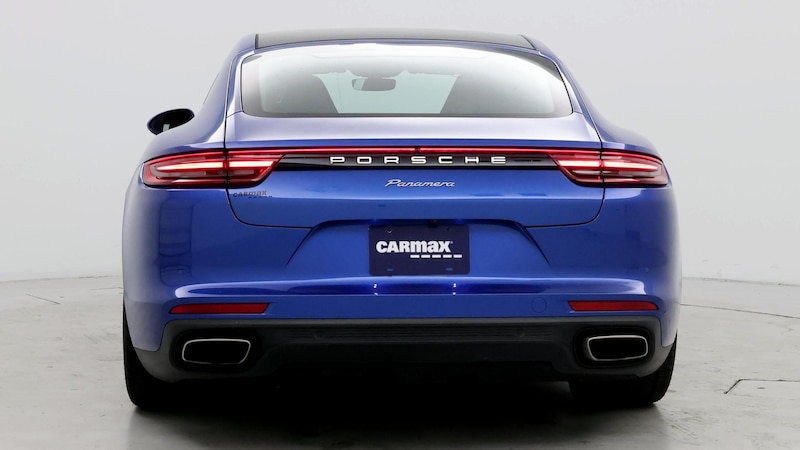 2019 Porsche Panamera  6