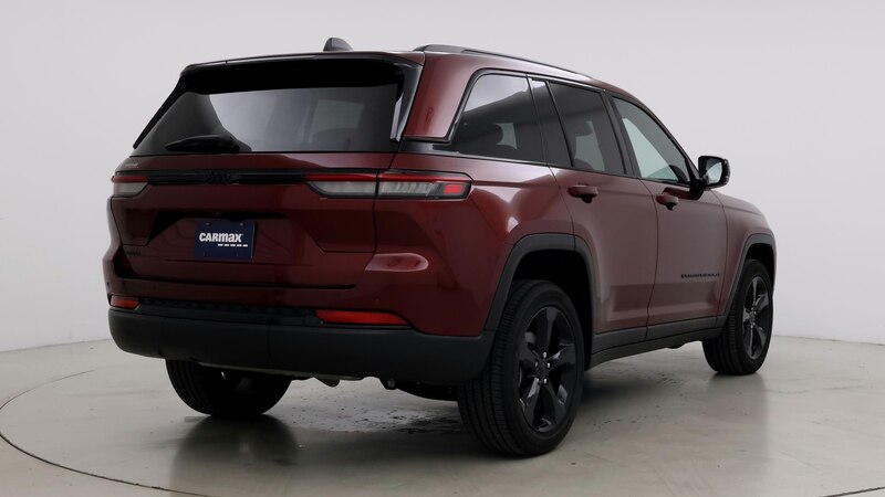 2023 Jeep Grand Cherokee Altitude 8