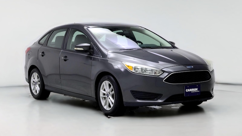 2015 Ford Focus SE Hero Image