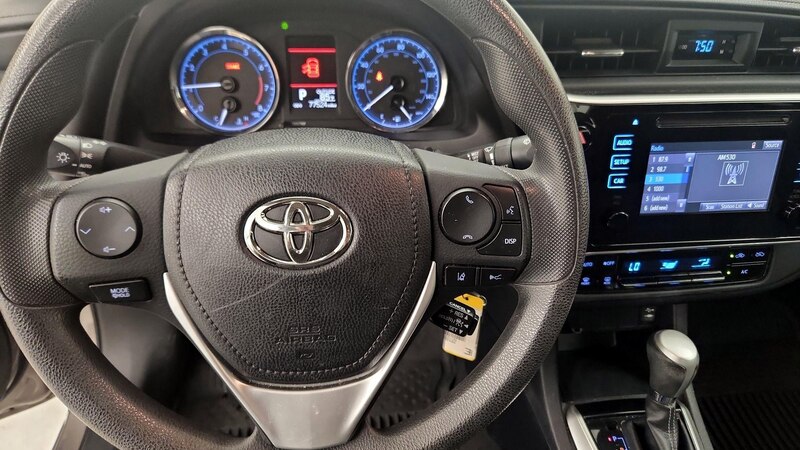 2018 Toyota Corolla LE 10