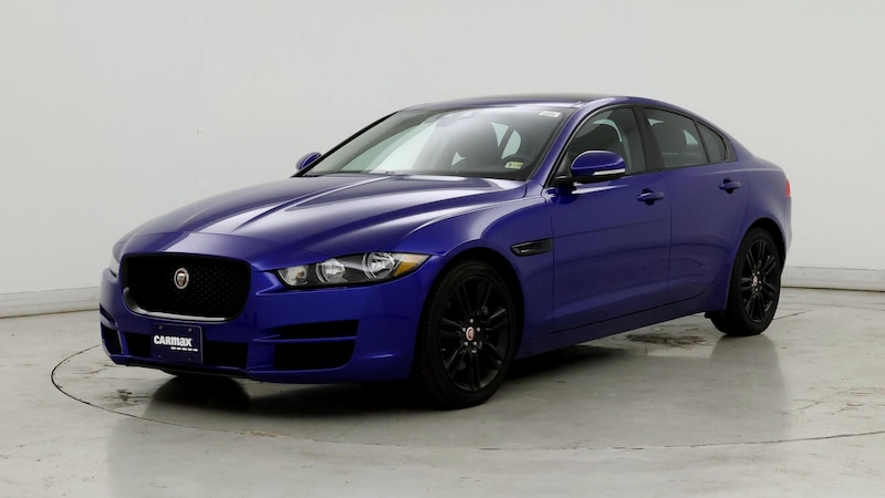 2018 Jaguar XE Prestige 4