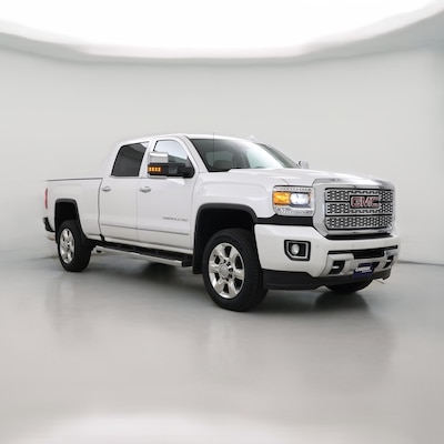 White 2019 GMC Sierra 2500 Denali