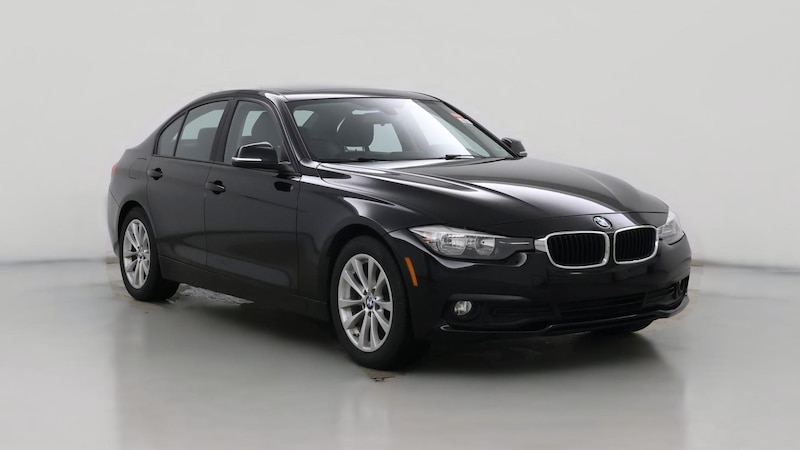 2016 BMW 3 Series 320i Hero Image