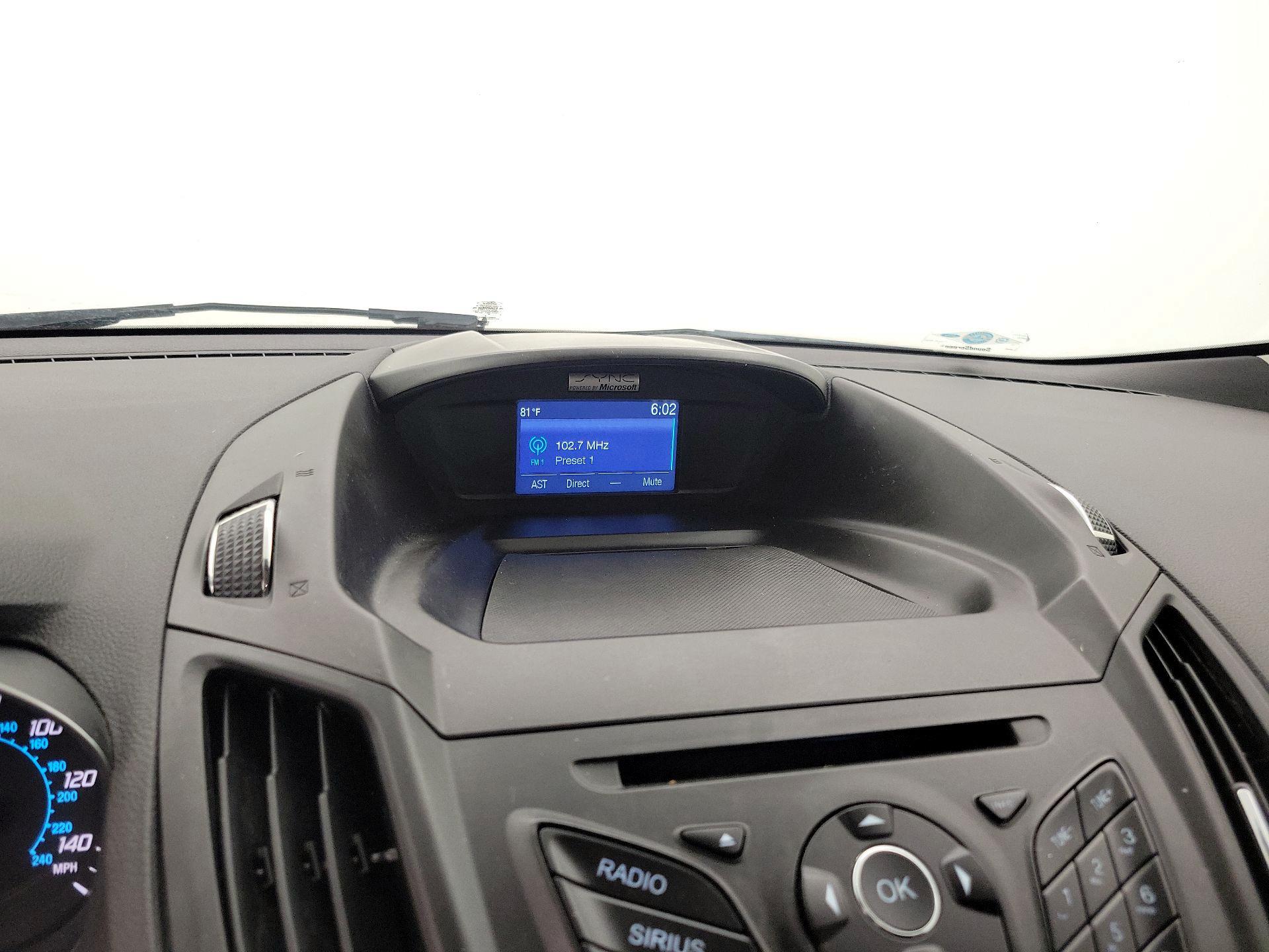 Thumbnail: 2014 Ford Escape - 15