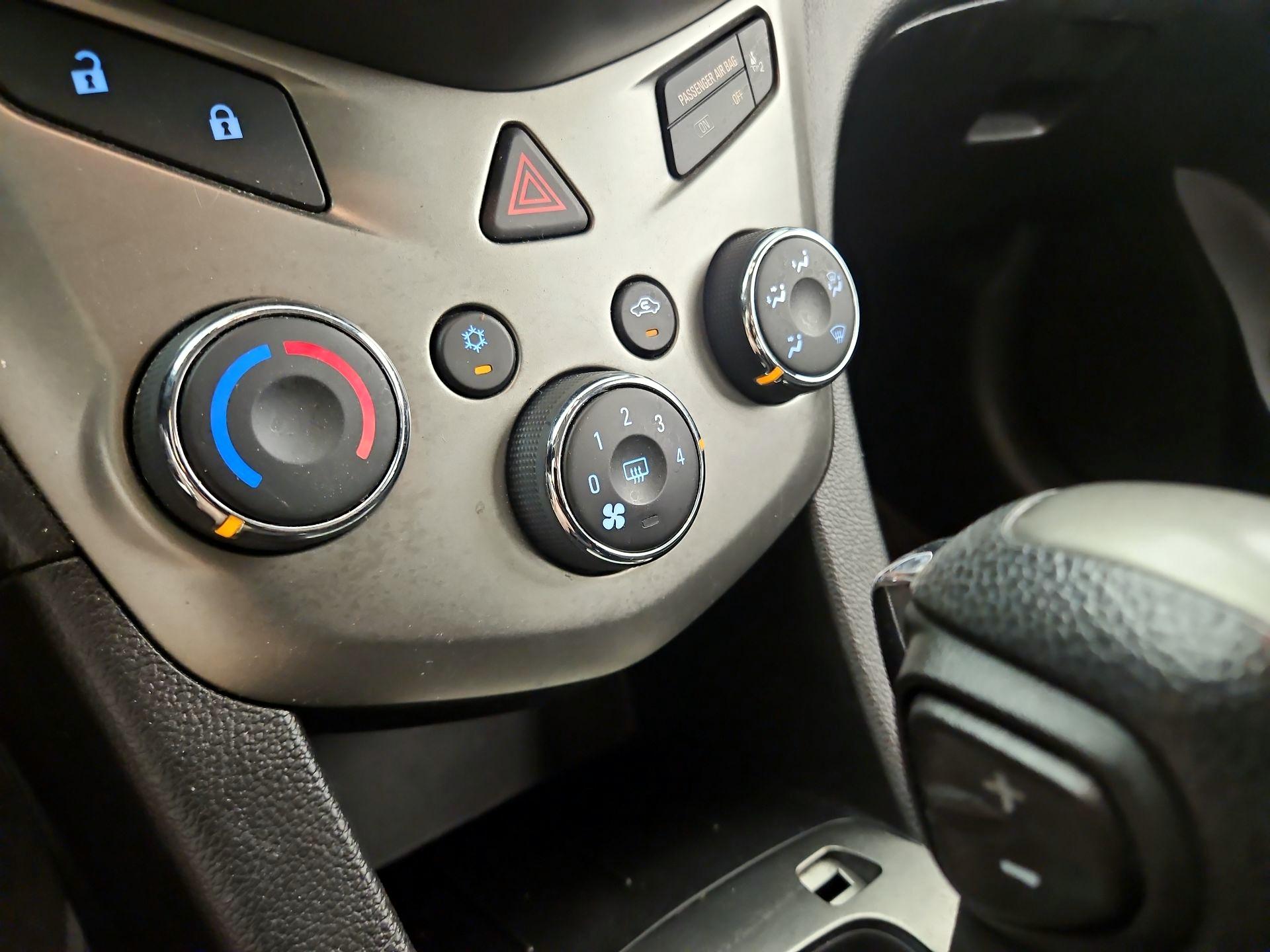 Thumbnail: 2015 Chevrolet Sonic - 15
