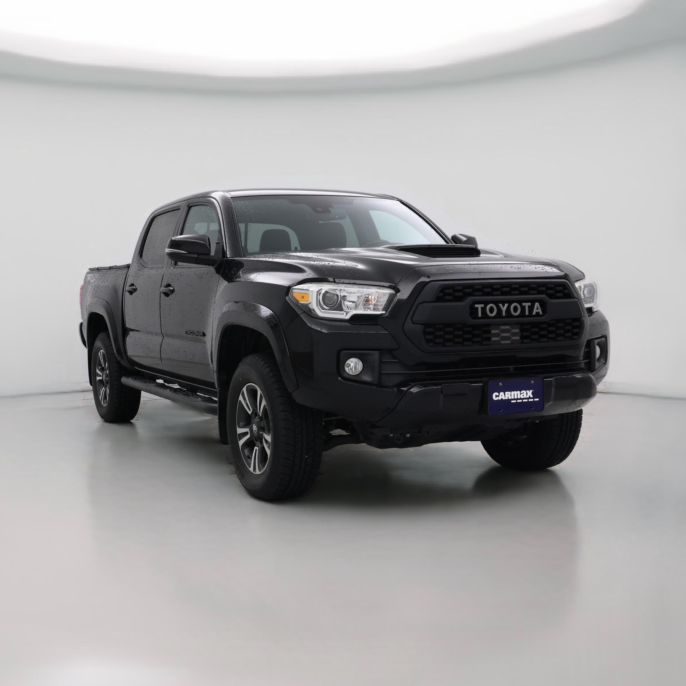 Thumbnail: 2018 Toyota Tacoma - 1