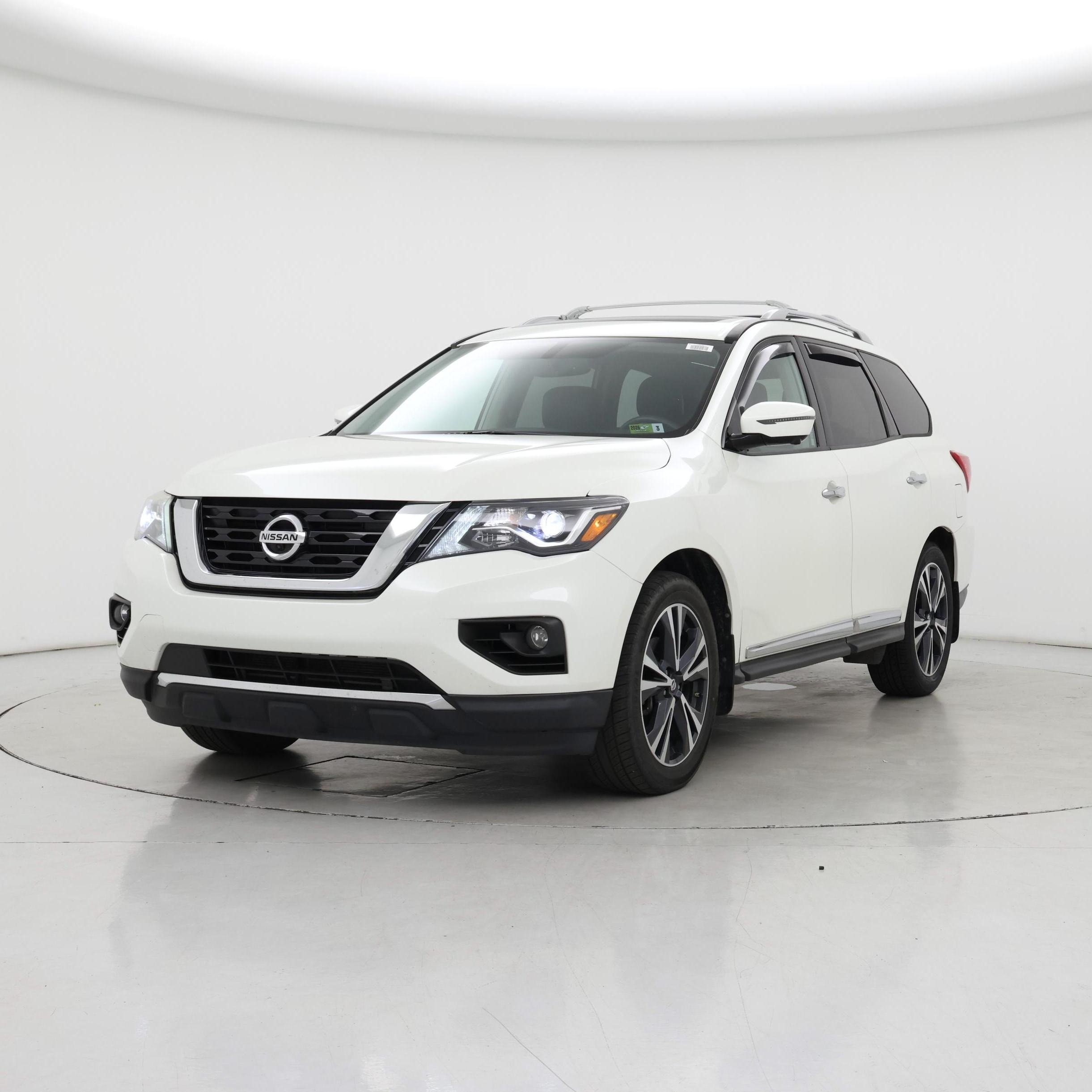 Thumbnail: 2017 Nissan Pathfinder - 4