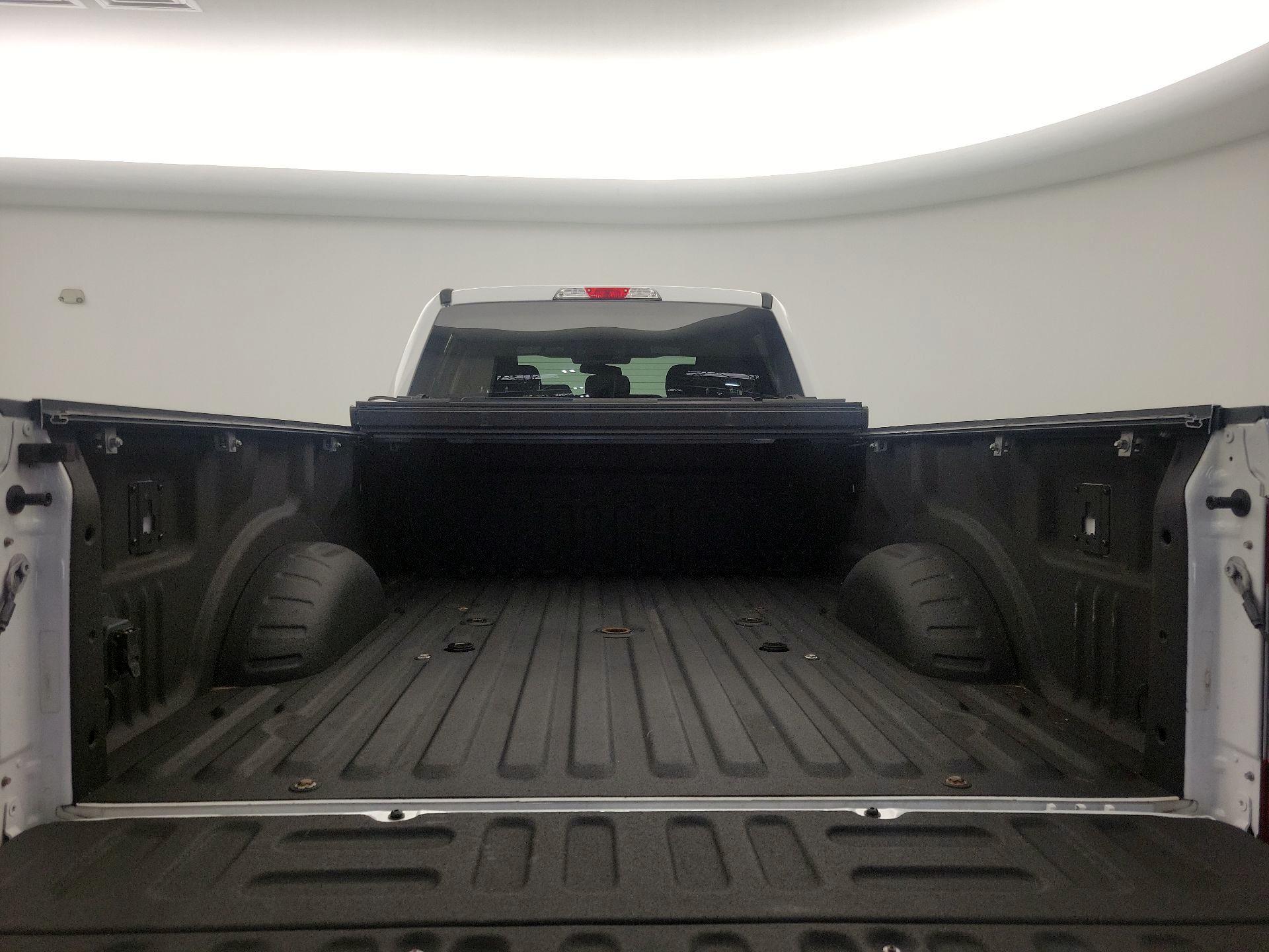 Thumbnail: 2017 Ford F-350 - 20