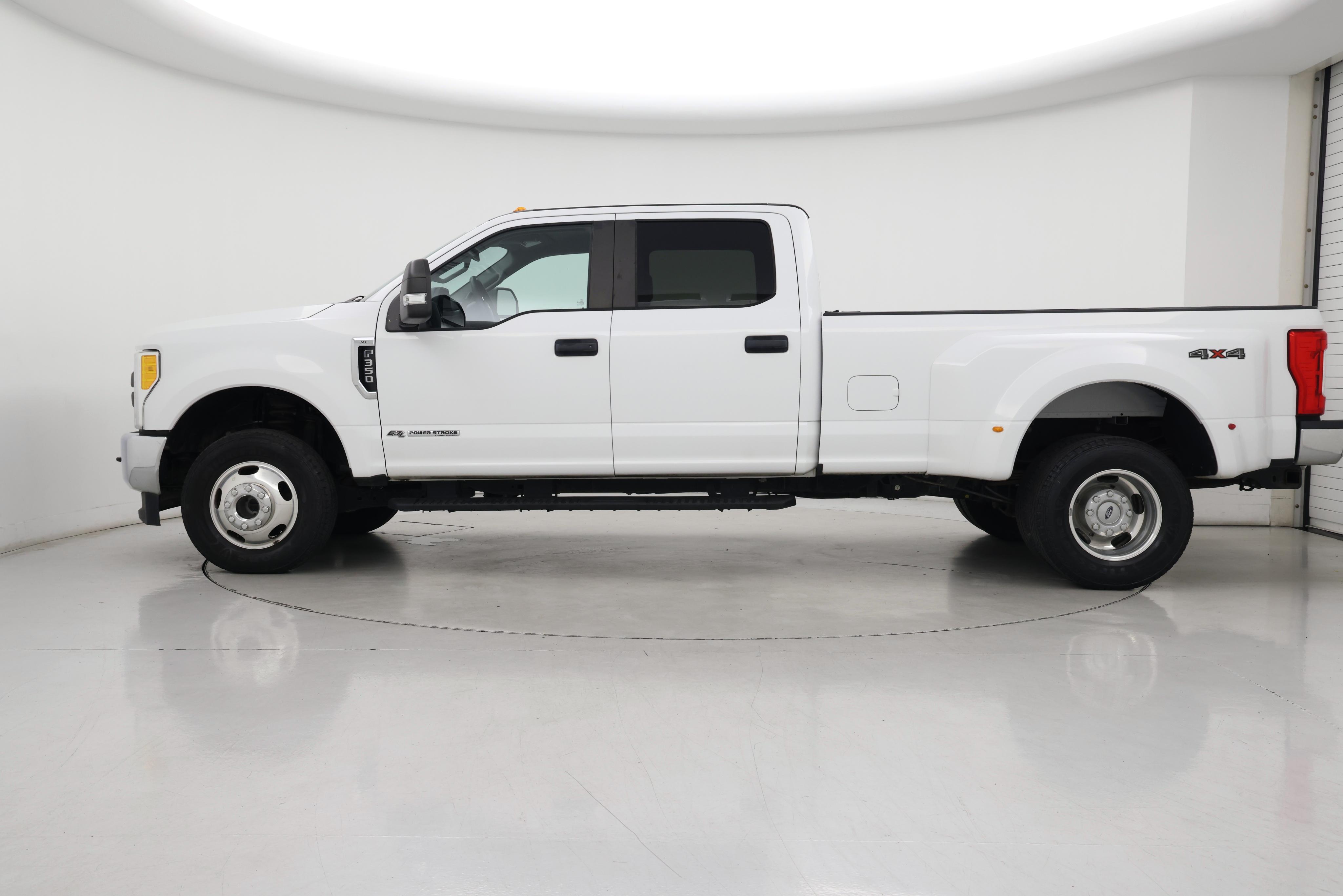 Thumbnail: 2017 Ford F-350 - 3