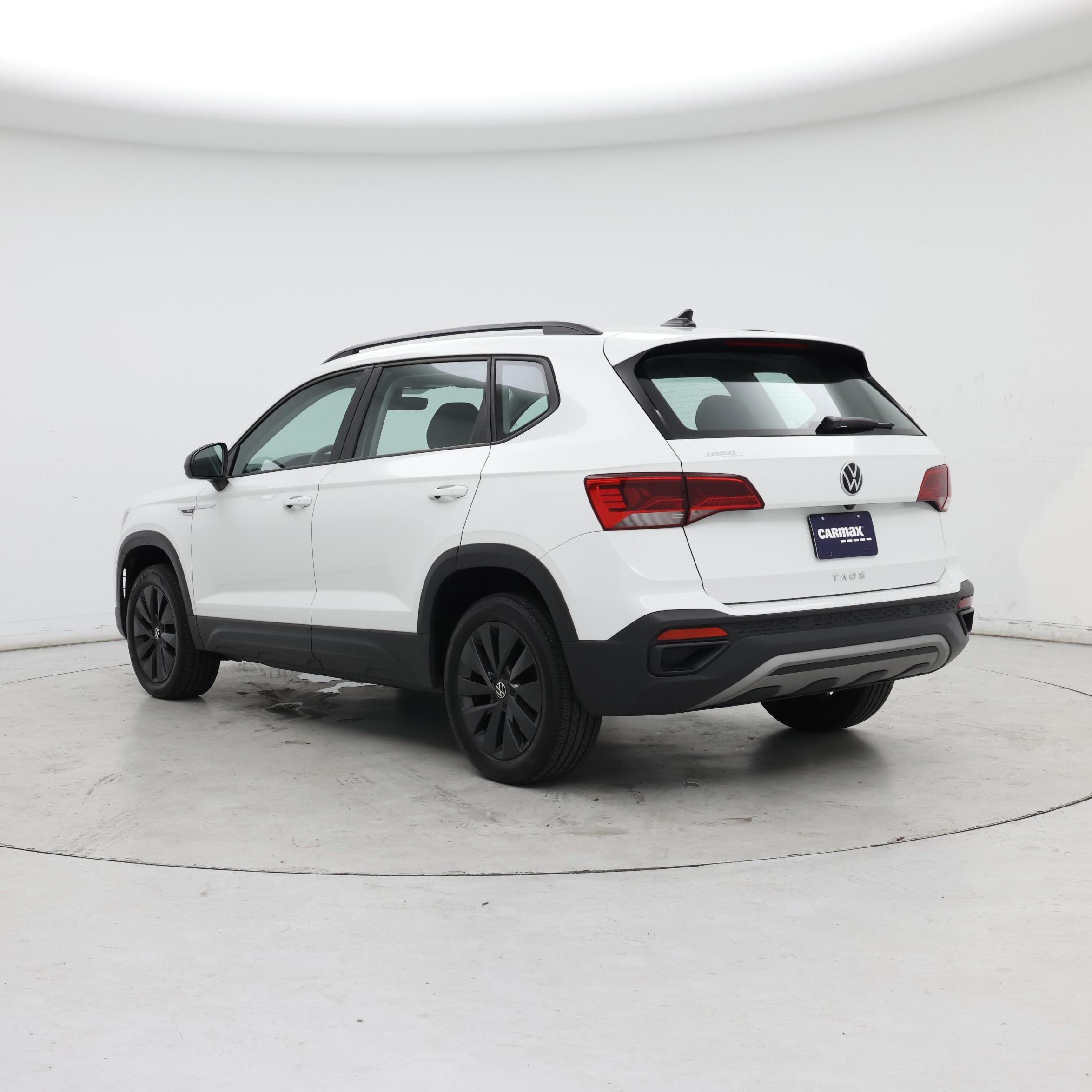 Thumbnail: 2023 Volkswagen Taos - 2