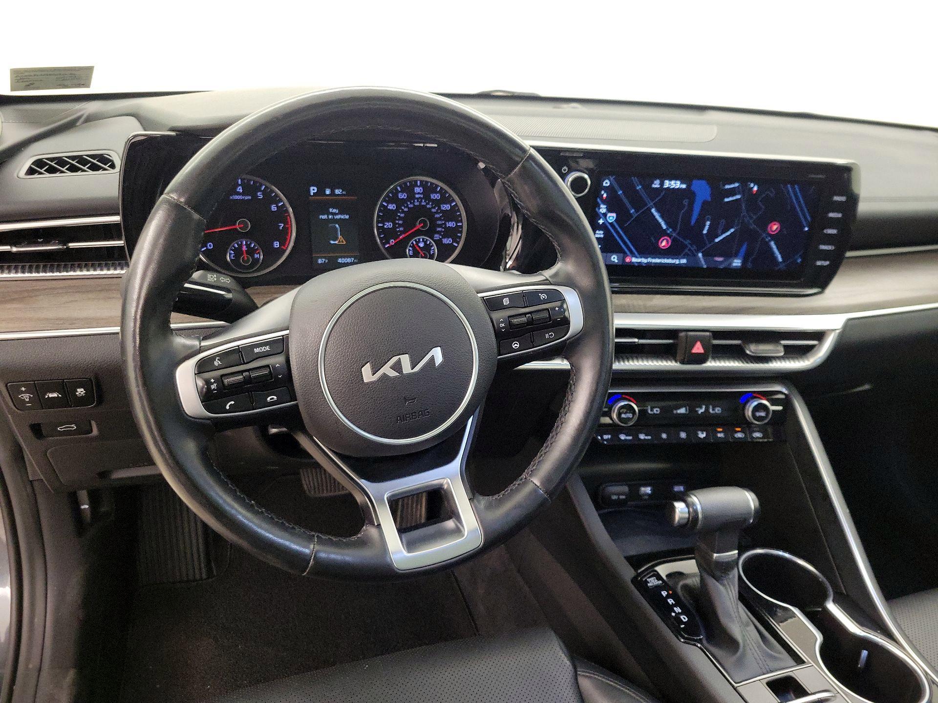 Thumbnail: 2023 Kia K5 - 10