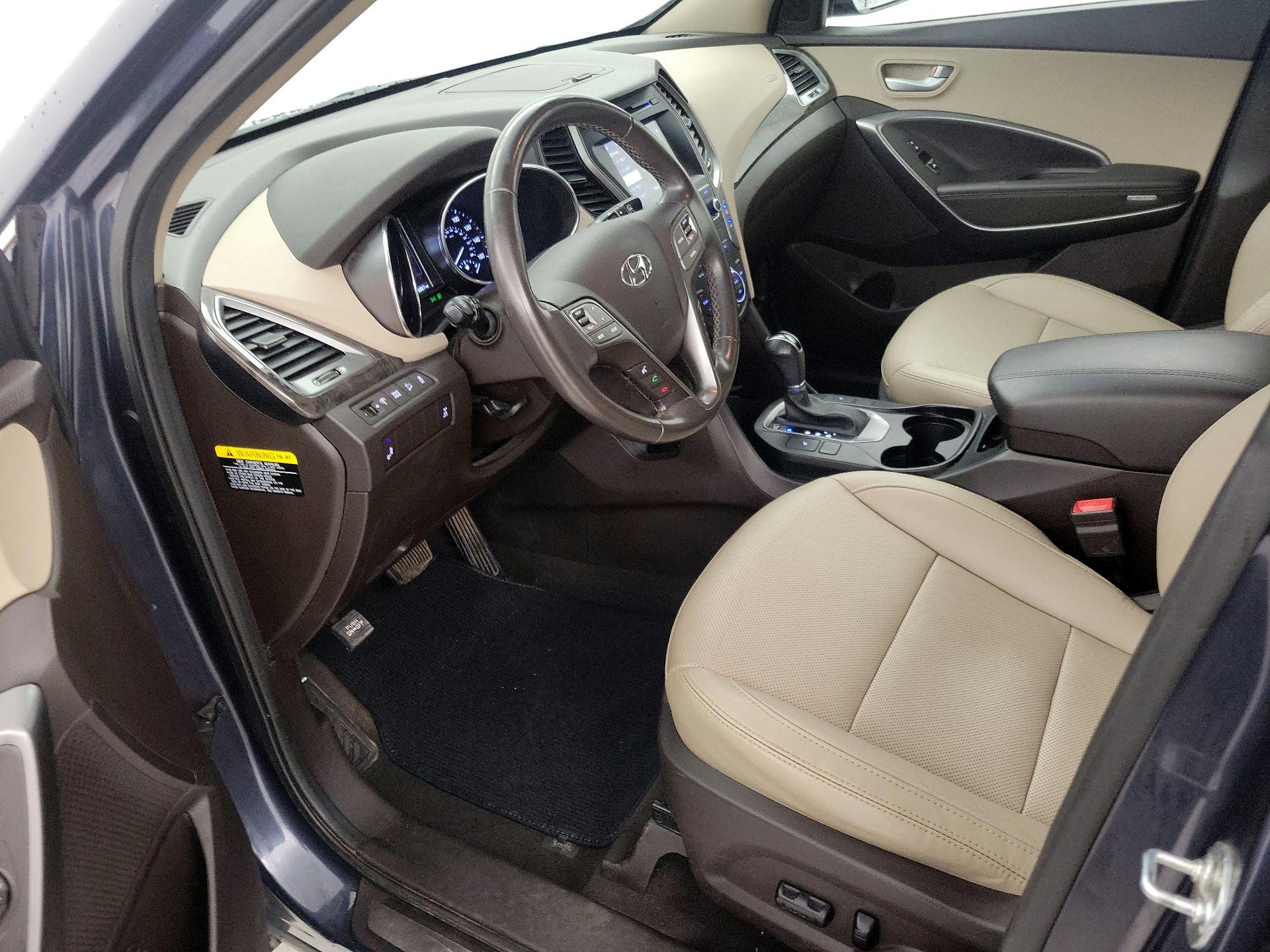 Thumbnail: 2017 Hyundai Santa Fe - 11