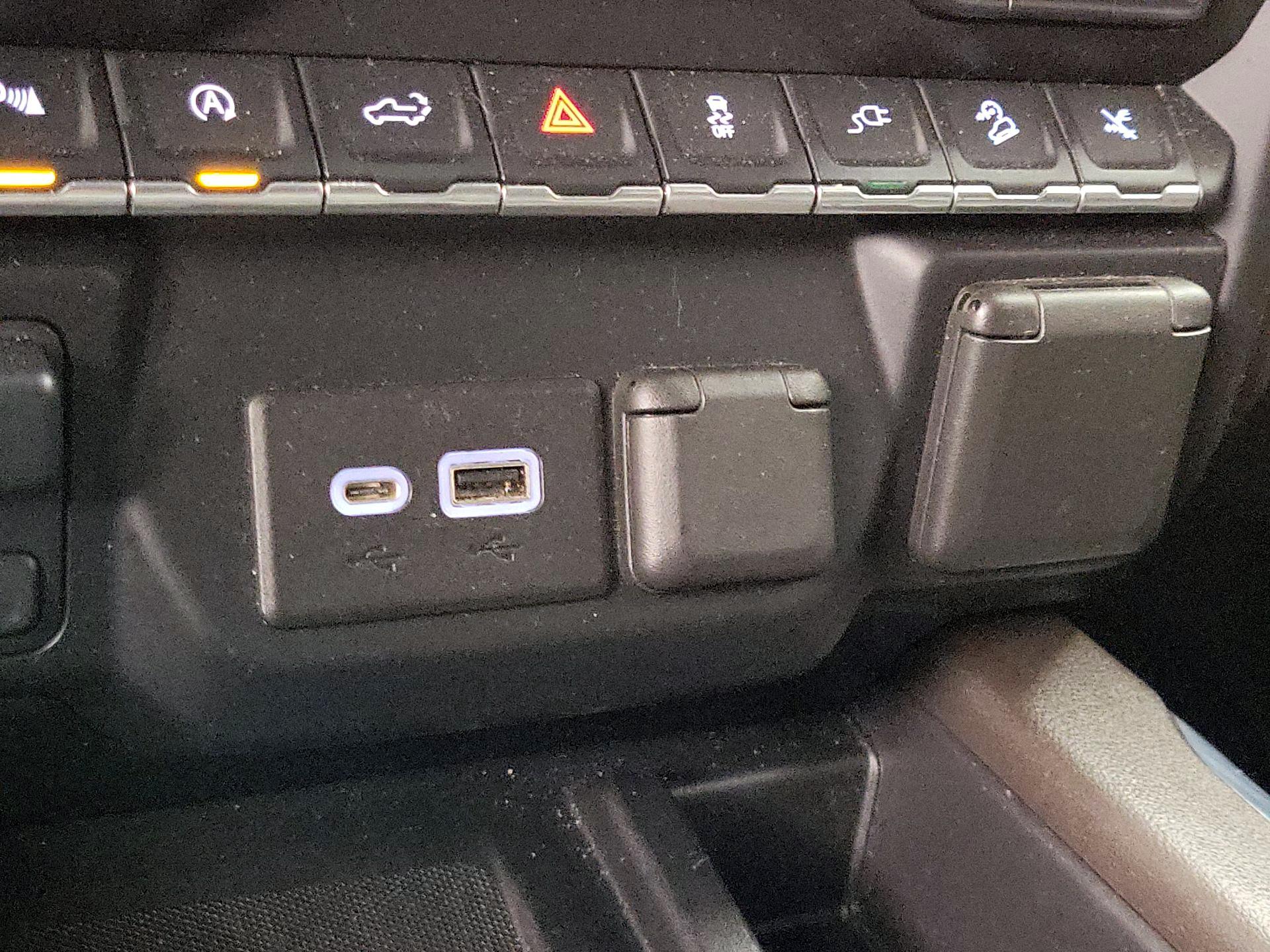 Thumbnail: 2021 GMC Sierra 1500 - 18