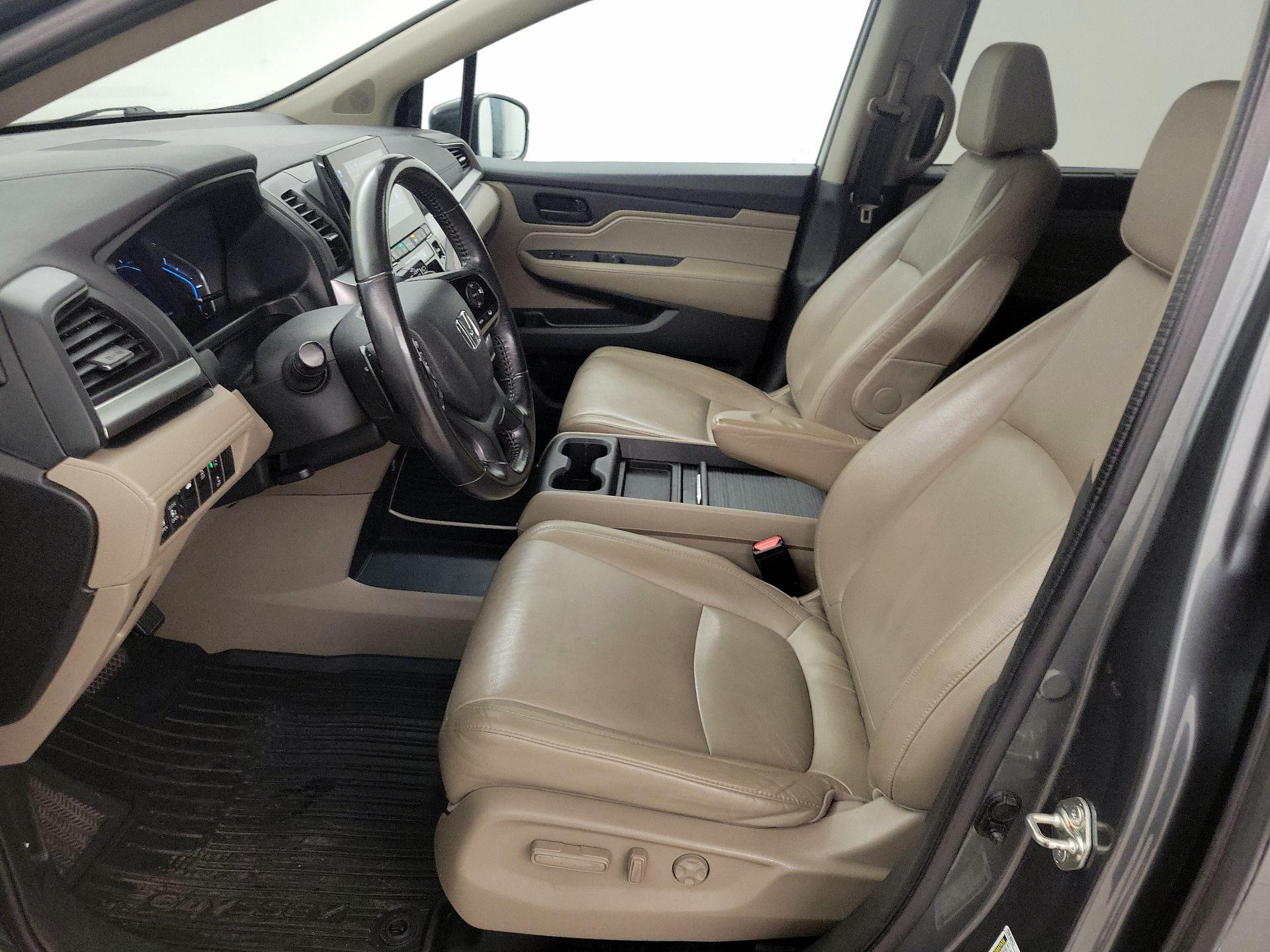 Thumbnail: 2018 Honda Odyssey - 11