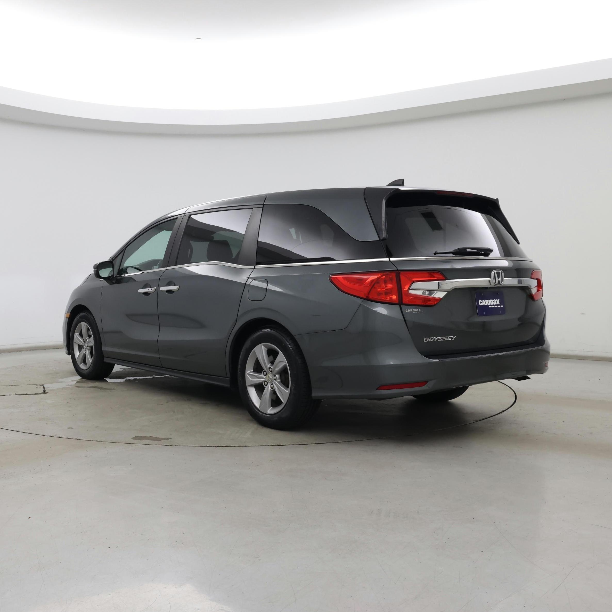Thumbnail: 2018 Honda Odyssey - 2