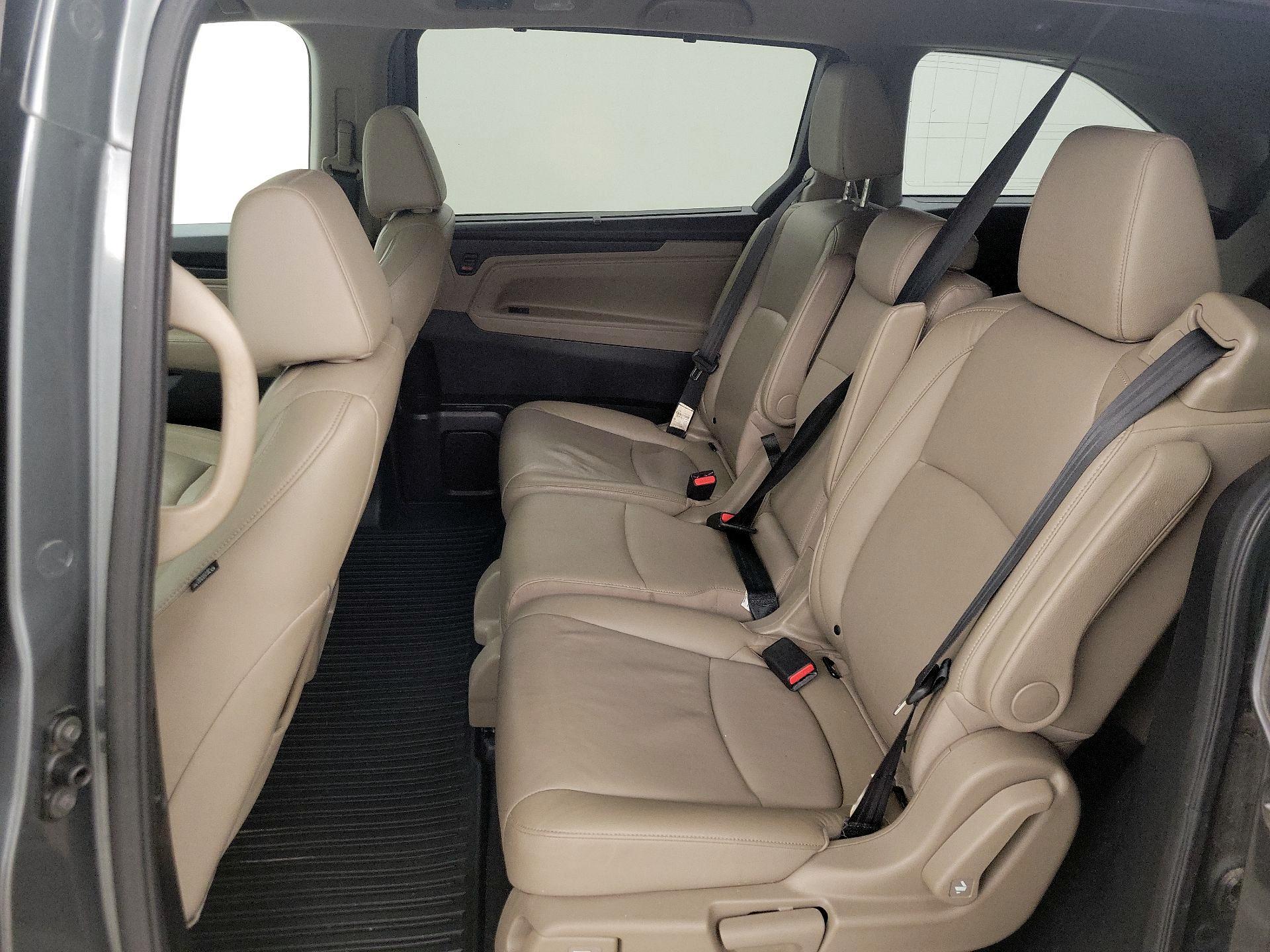 Thumbnail: 2018 Honda Odyssey - 20