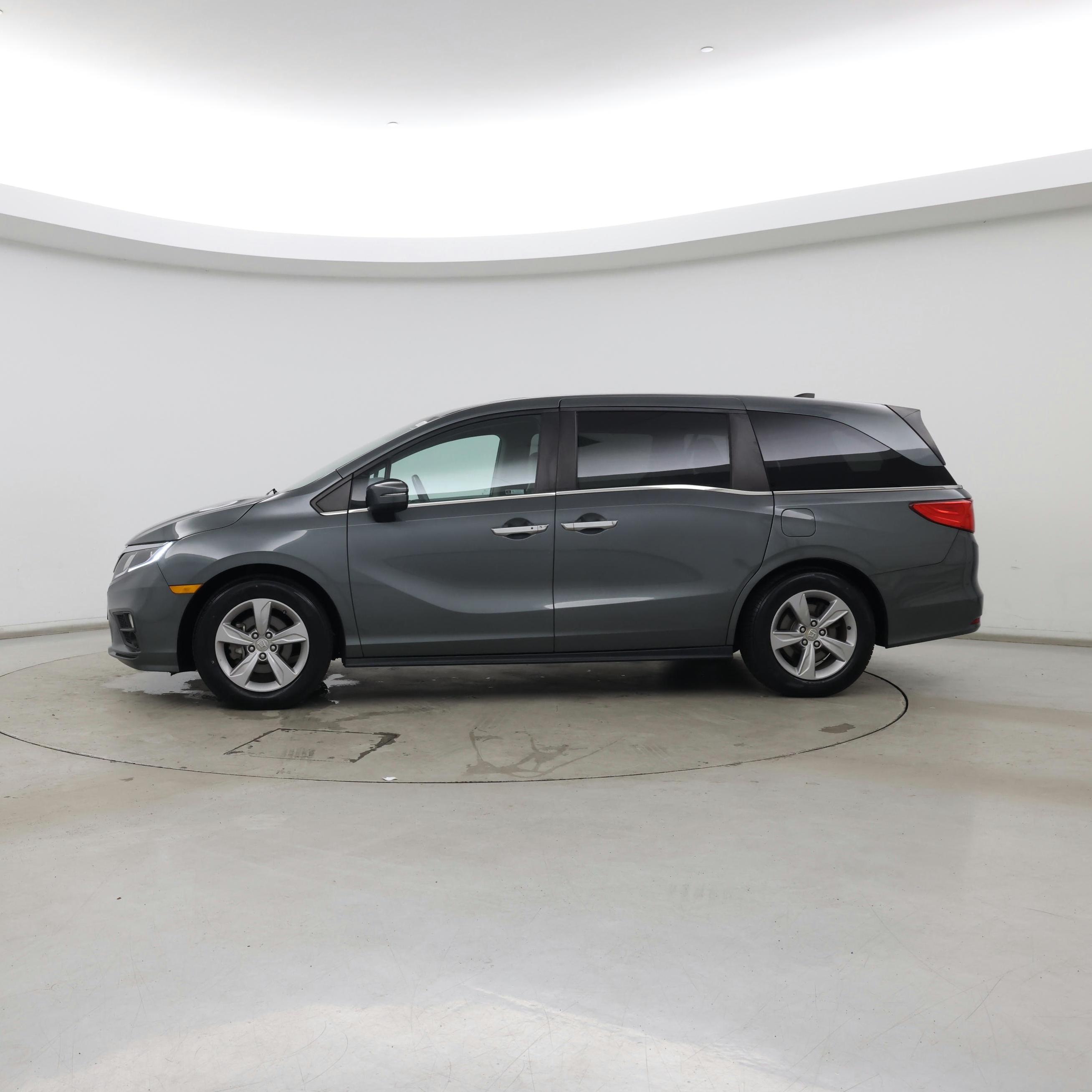 Thumbnail: 2018 Honda Odyssey - 3