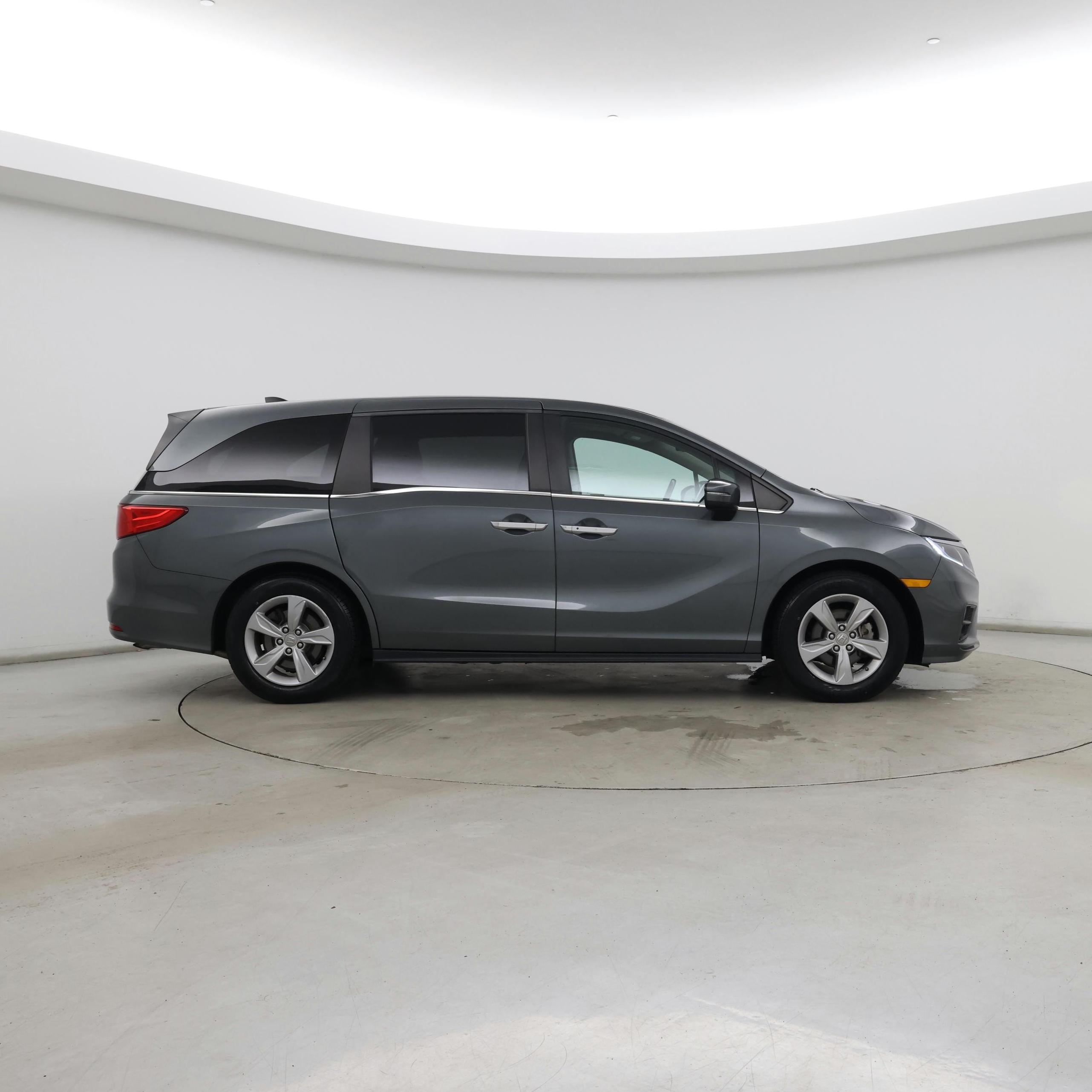 Thumbnail: 2018 Honda Odyssey - 7
