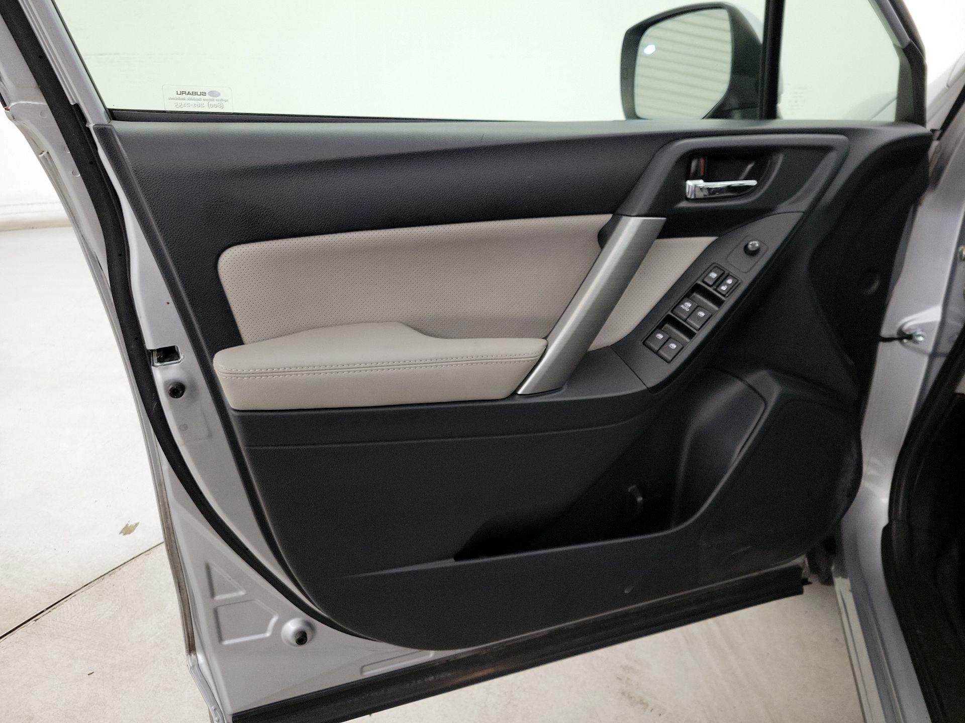 Thumbnail: 2016 Subaru Forester - 12