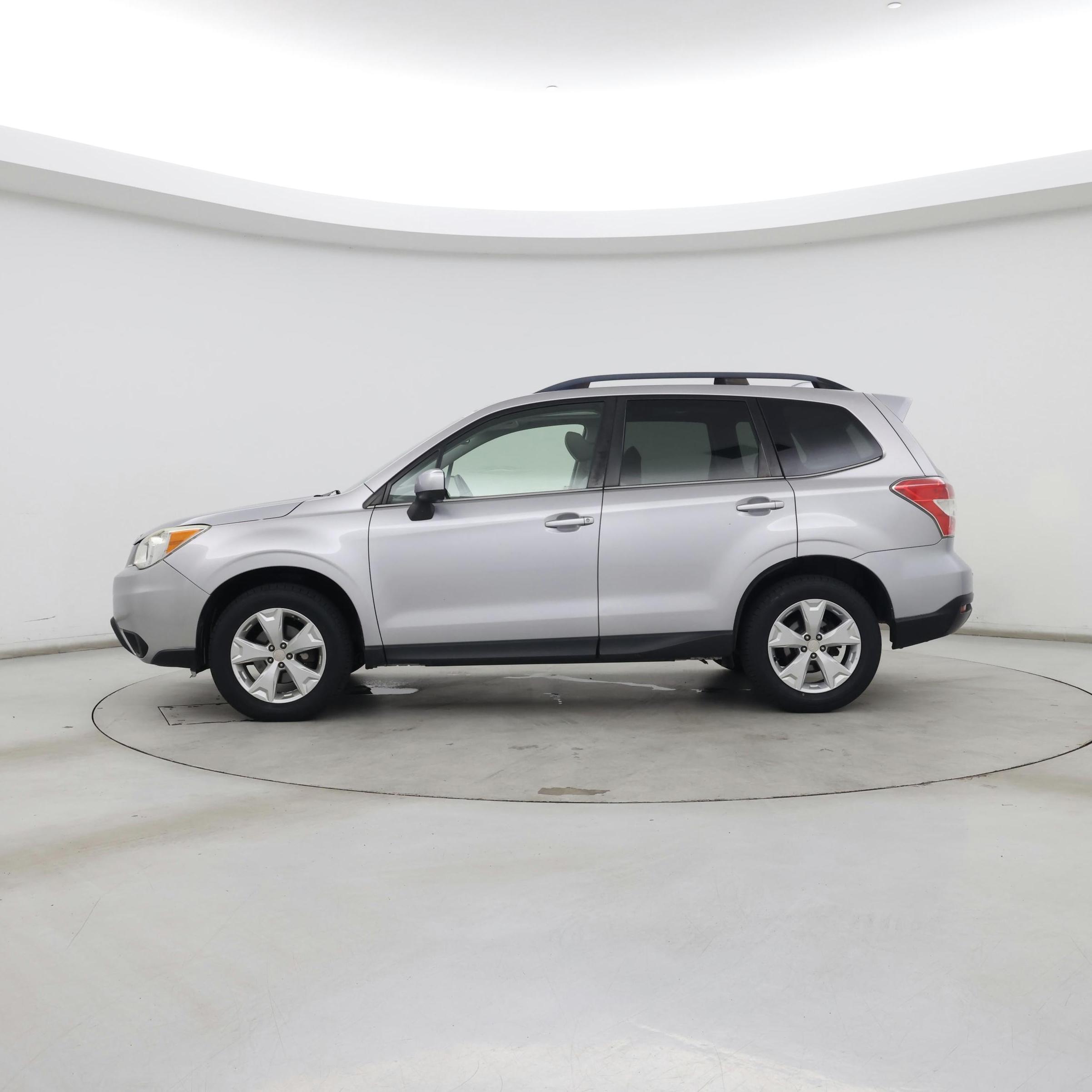 Thumbnail: 2016 Subaru Forester - 3