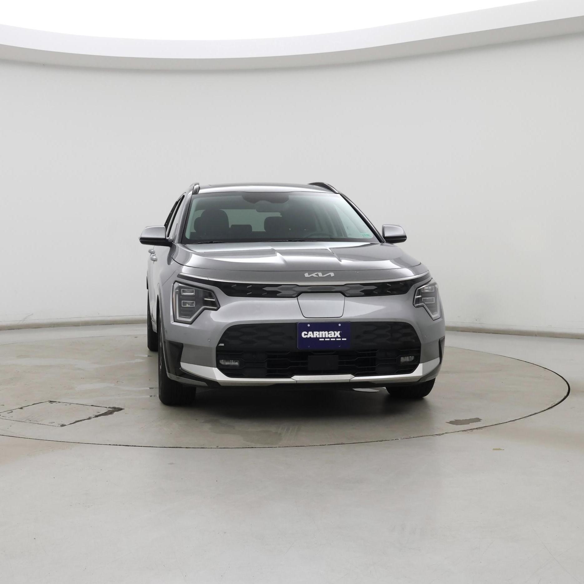 Thumbnail: 2023 Kia Niro - 5