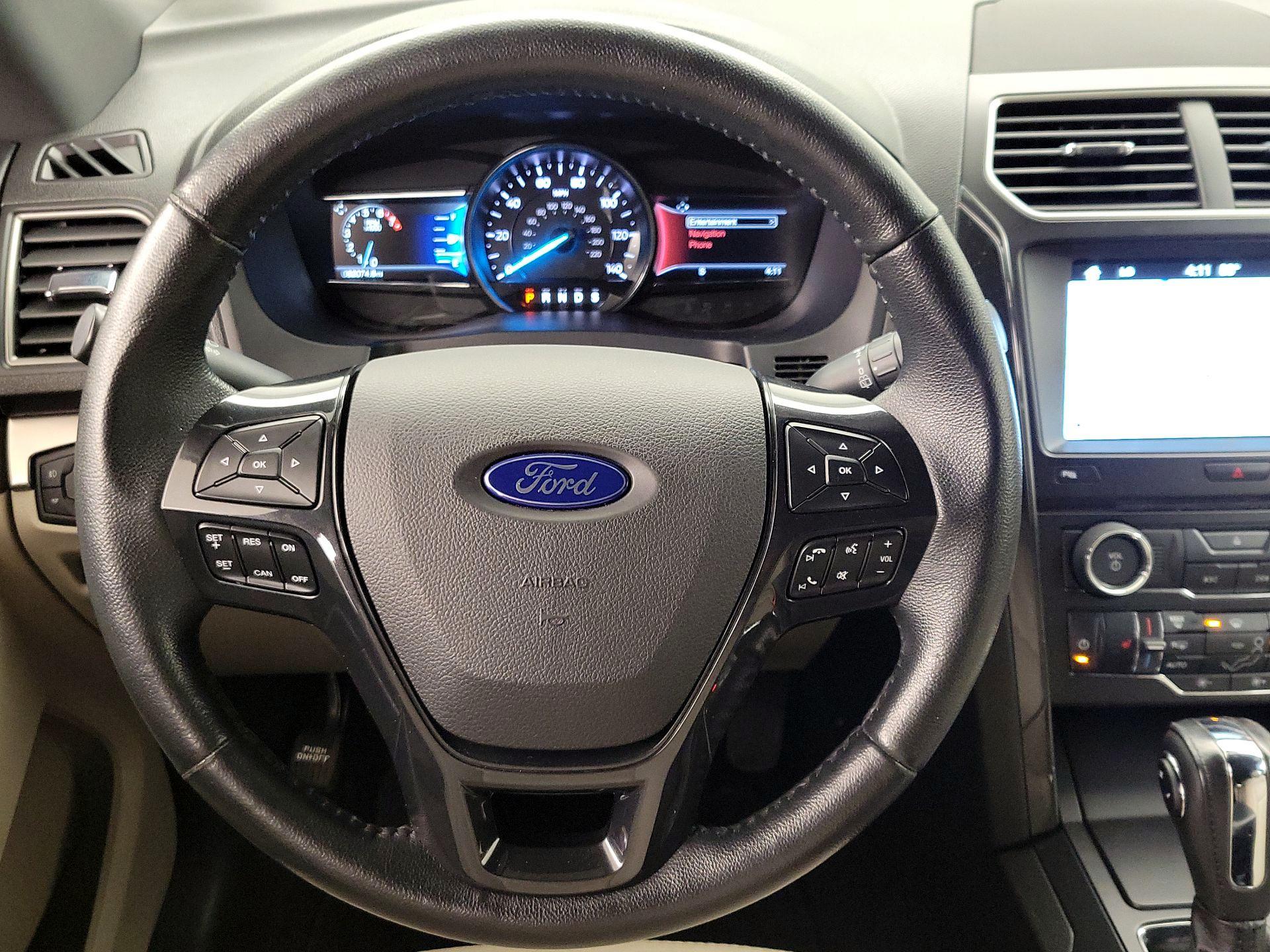 Thumbnail: 2018 Ford Explorer - 10