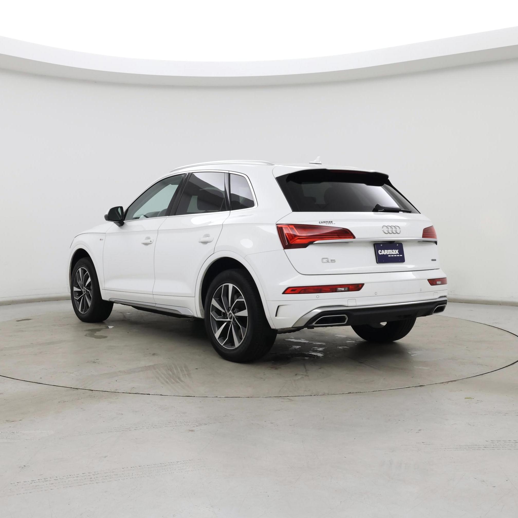 Thumbnail: 2022 Audi Q5 - 2