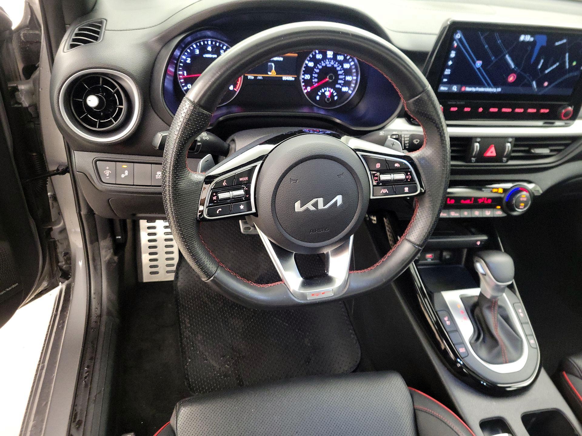 Thumbnail: 2023 Kia Forte - 10