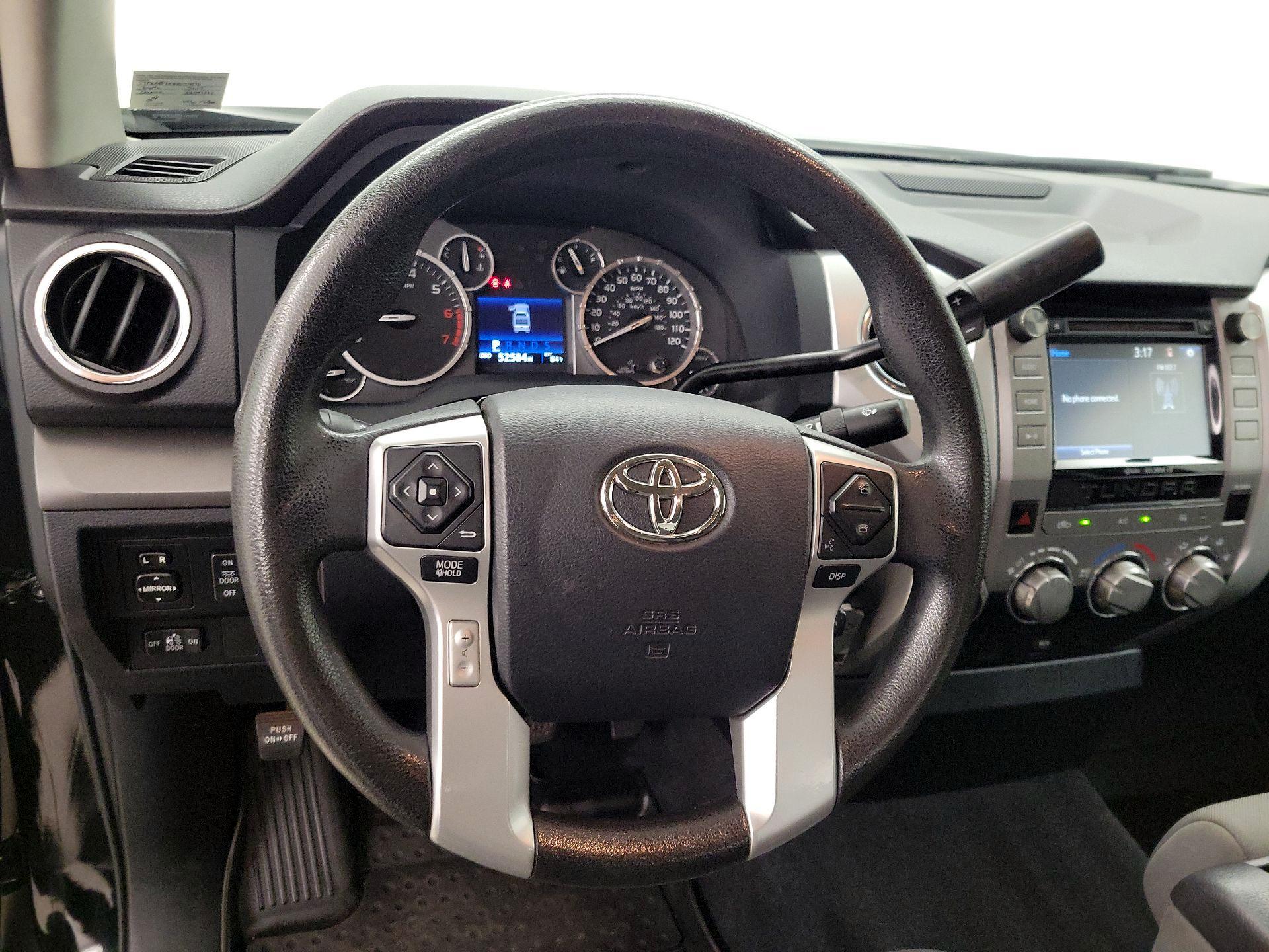 Thumbnail: 2017 Toyota Tundra - 10