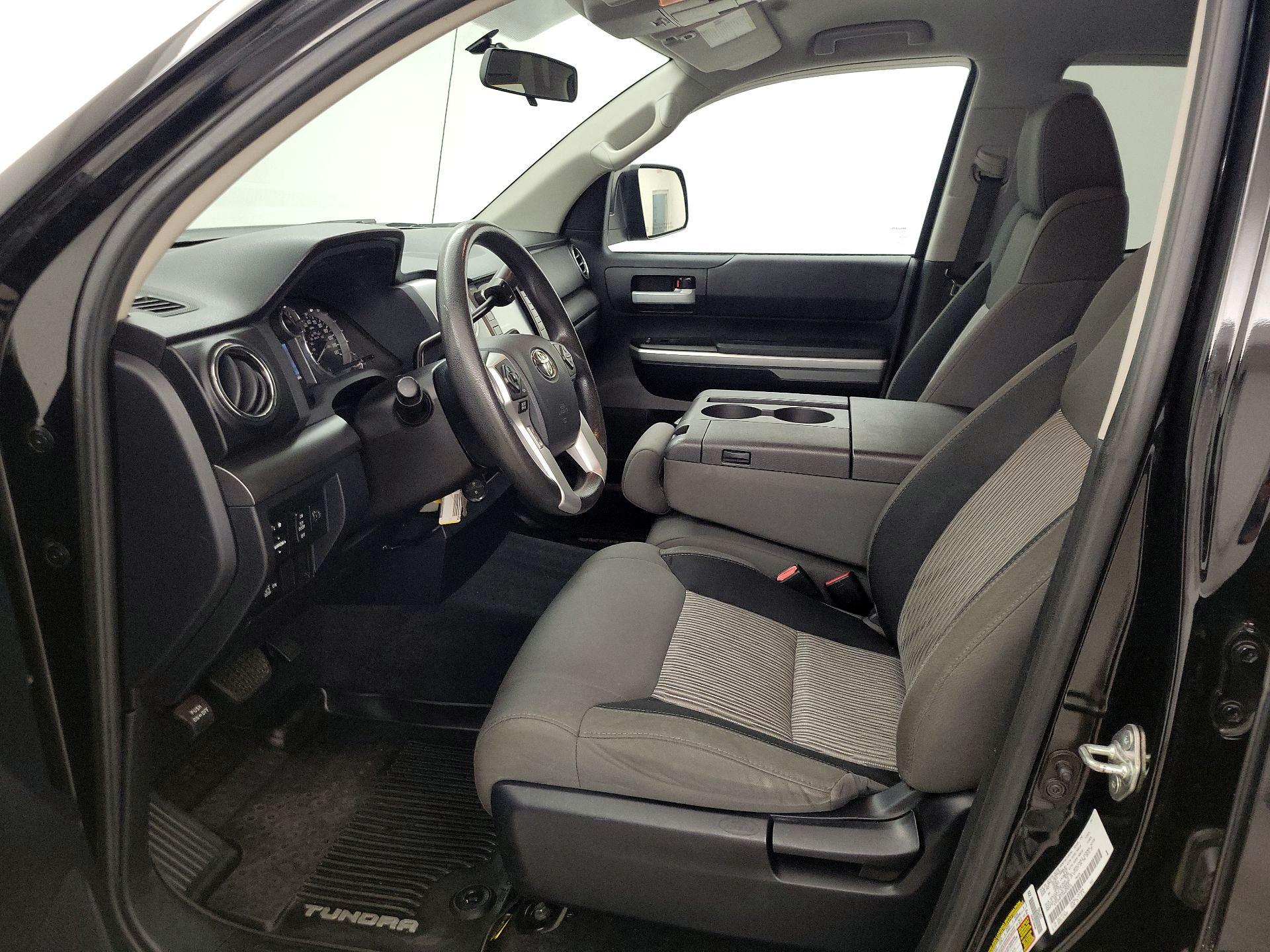 Thumbnail: 2017 Toyota Tundra - 11
